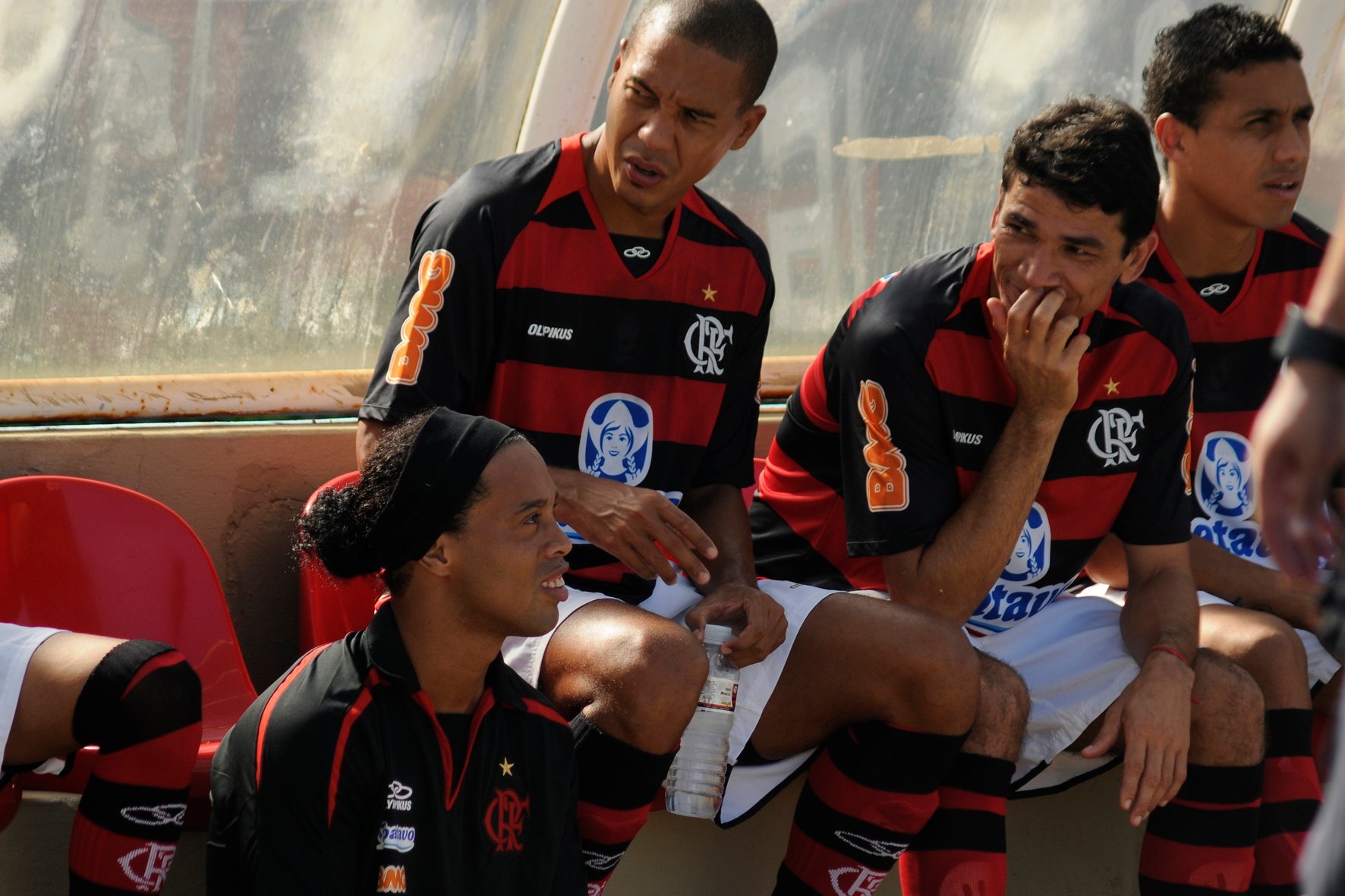 Sem Ronaldinho Flamengo Vence Amistoso Em Londrina